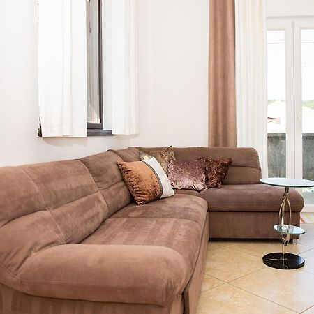 Apartman Mira I Denis Supetarska Draga Luaran gambar