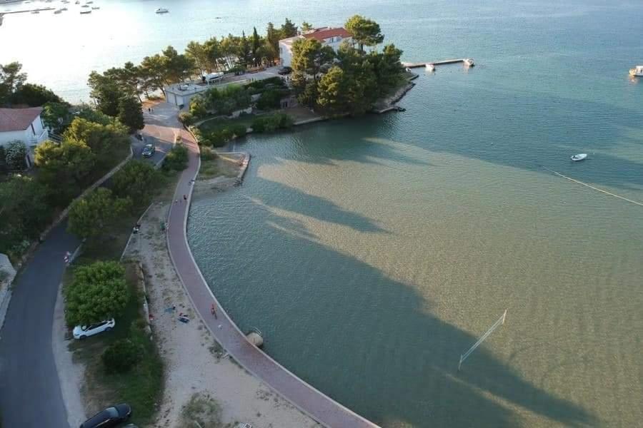 Apartman Mira I Denis Supetarska Draga Luaran gambar